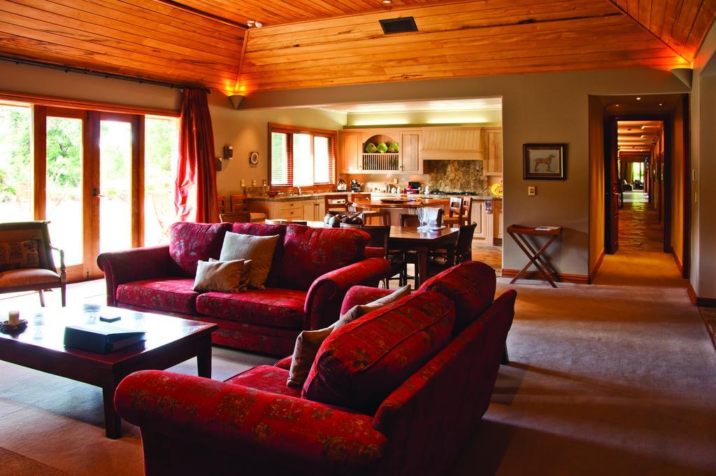 Treetops Lodge & Estate Rotorua Bagian luar foto