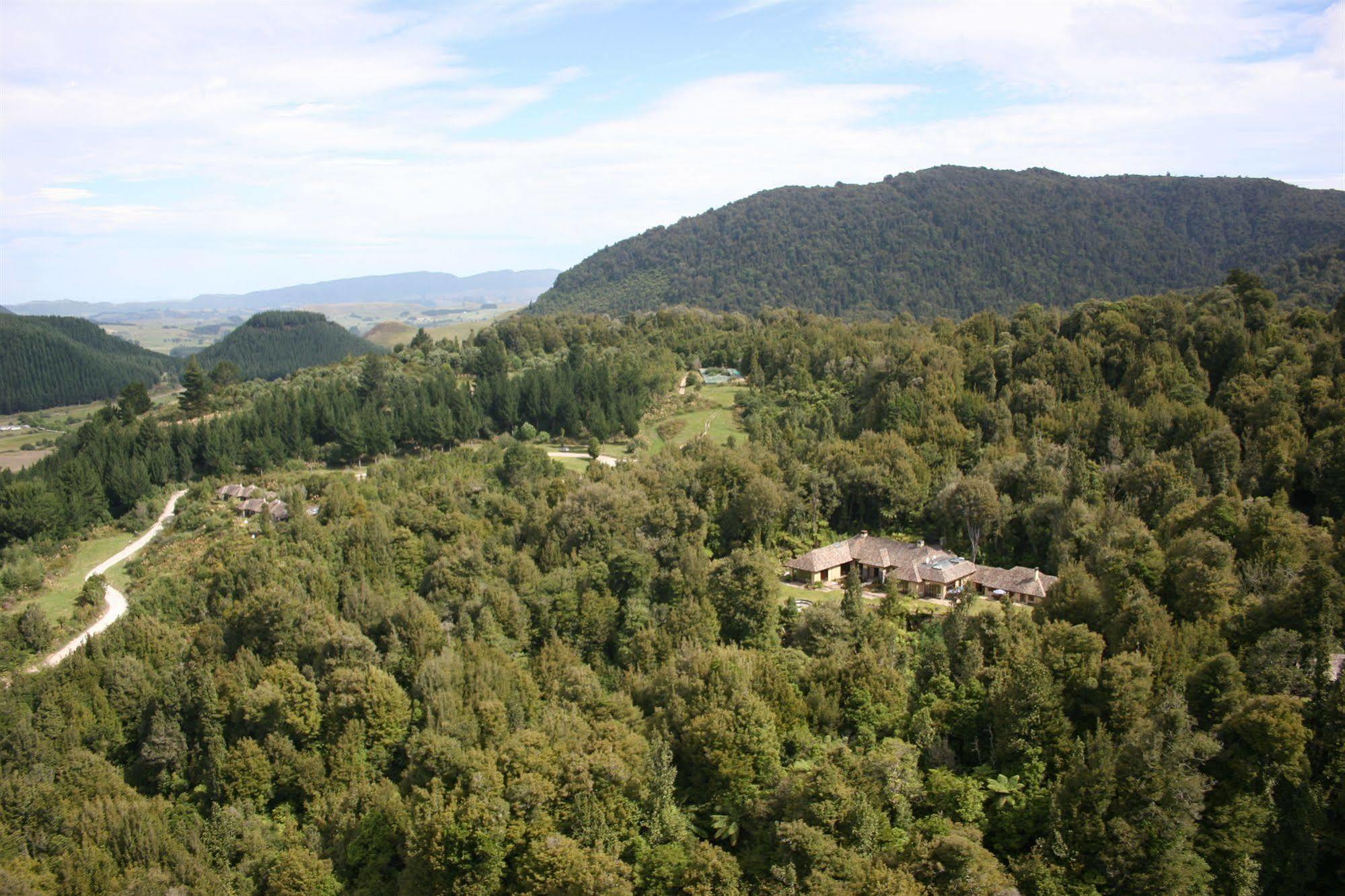 Treetops Lodge & Estate Rotorua Bagian luar foto